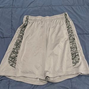 Tek Gear shorts medium used. no string/string missing from shorts